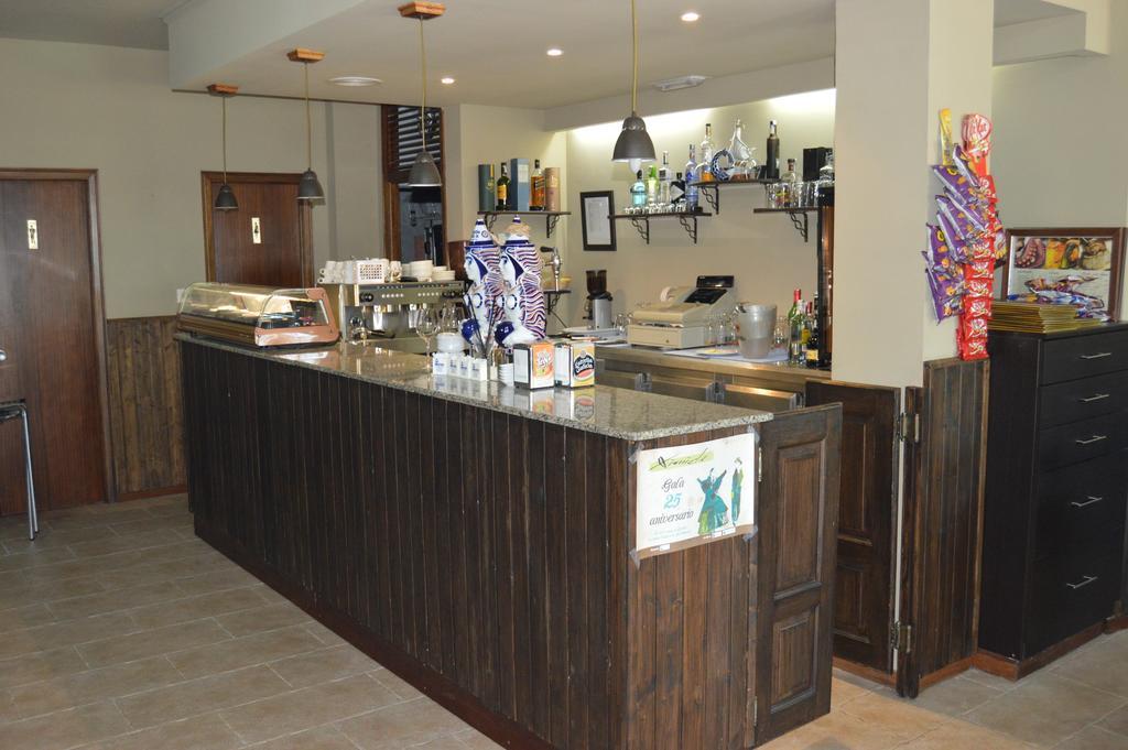 Hostal Solymar San Francisco  ภายนอก รูปภาพ